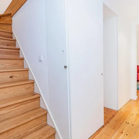 Saobento One Bedroom Duplex * Lisboa